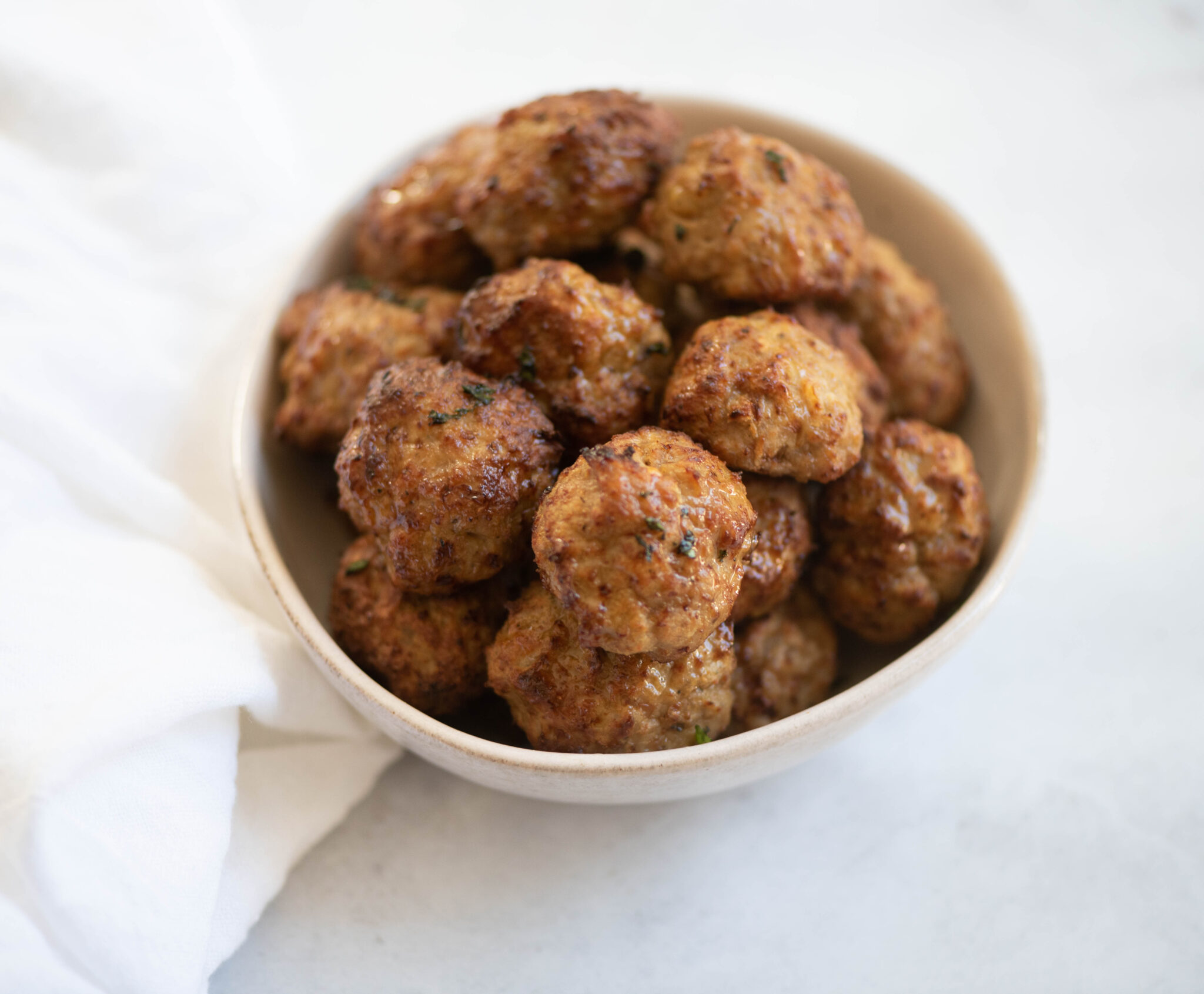 Easy Air Fryer Turkey Meatballs – Domestic Dee