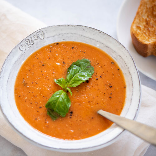 Chrissy Teigen’s Tomato Soup Recipe – Domestic Dee